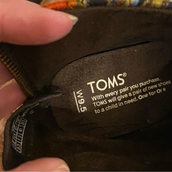 TOM’S Leila Chocolate Suede Multi colored Textile Ankle Boots; Size 9.5; LNWOT. - Picture 11 of 12